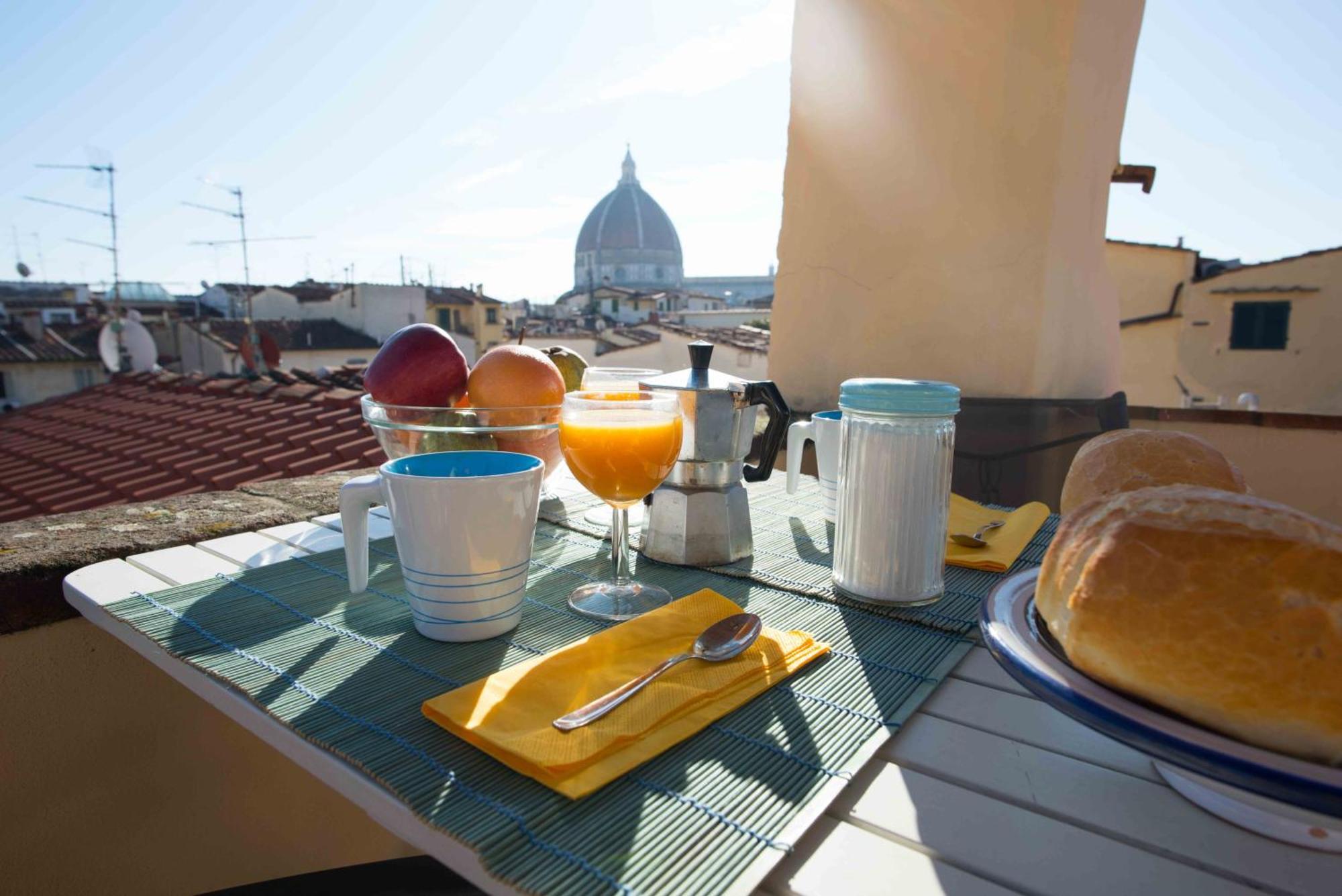 A Refuge With A Terrace Overlooking The Duomo Florencia Exterior foto